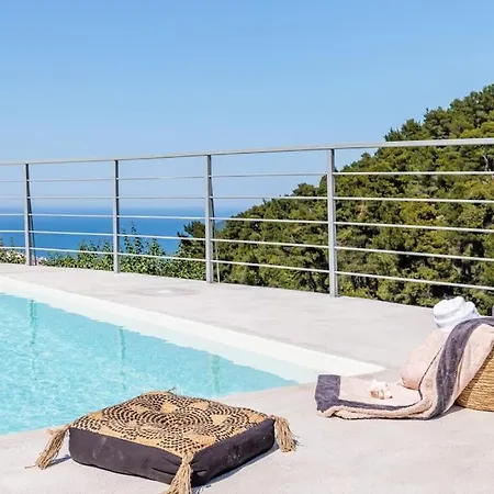 Koukounaria Villa Skopelos Town