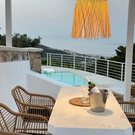 Koukounaria Skopelos Town