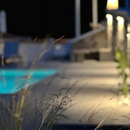 Villa Koukounaria *